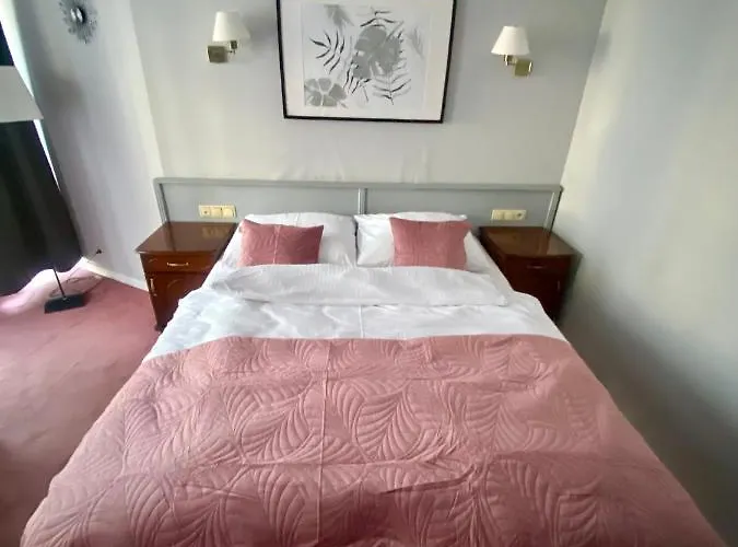 K&m * コウォブジェク