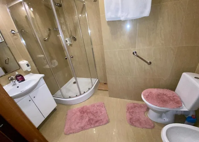 K&m アパート コウォブジェク